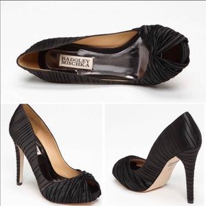 Badgley Mischka Black Ryba Pumps 8.5